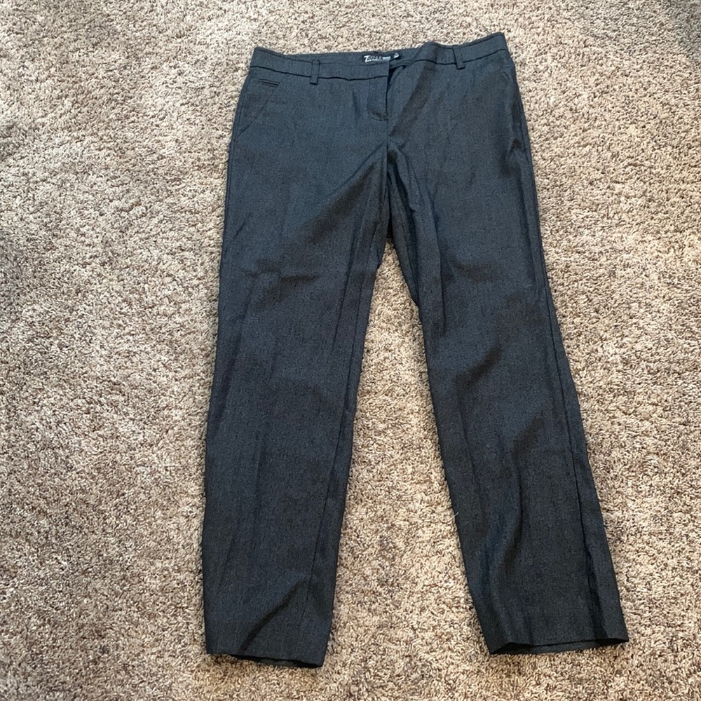 New York and Company size 10p black tweed looking pant
